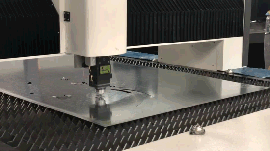 Metal Sheet CNC Fiber Laser Cutting Machine